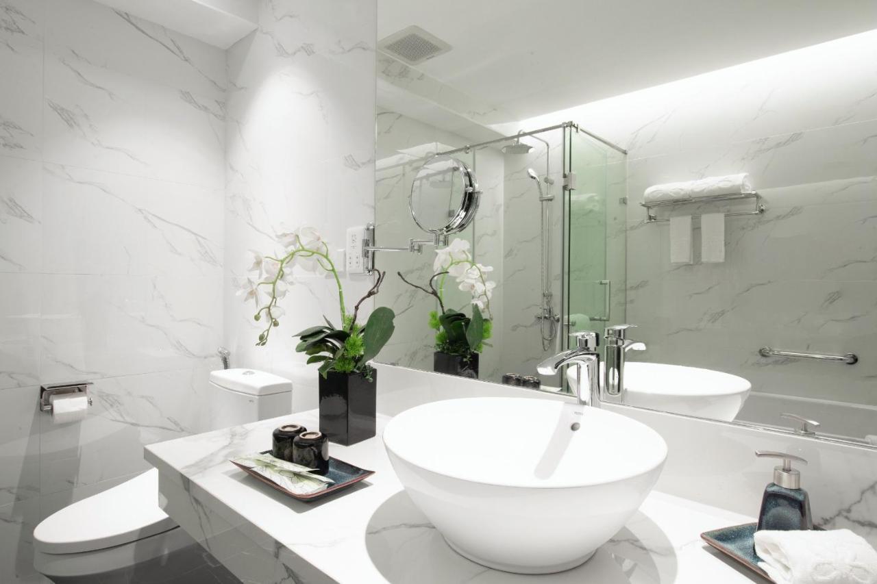 Palago Boutique Hotel Hanoi Exteriör bild