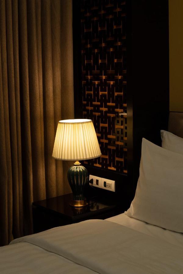 Palago Boutique Hotel Hanoi Exteriör bild