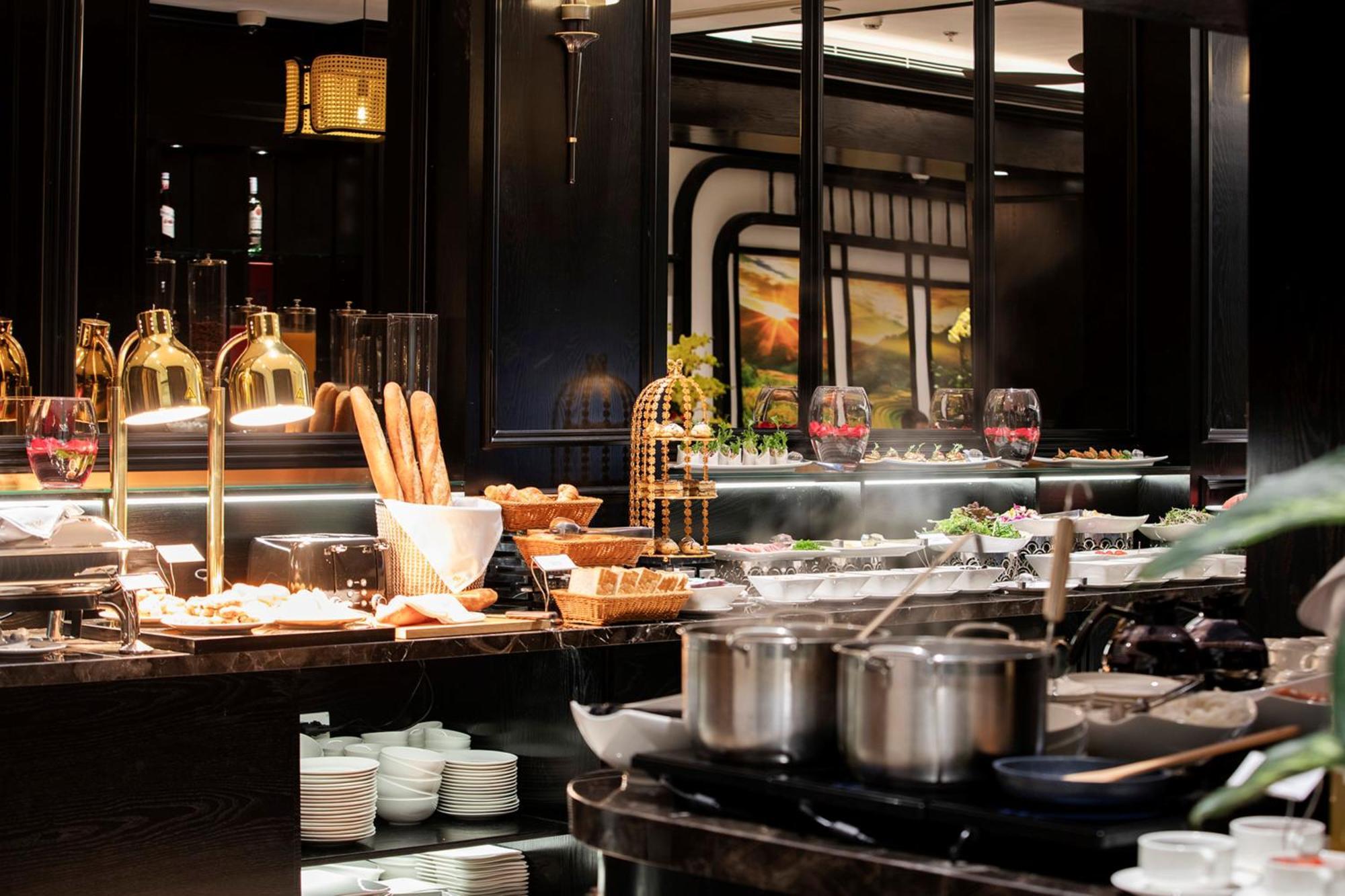 Palago Boutique Hotel Hanoi Exteriör bild