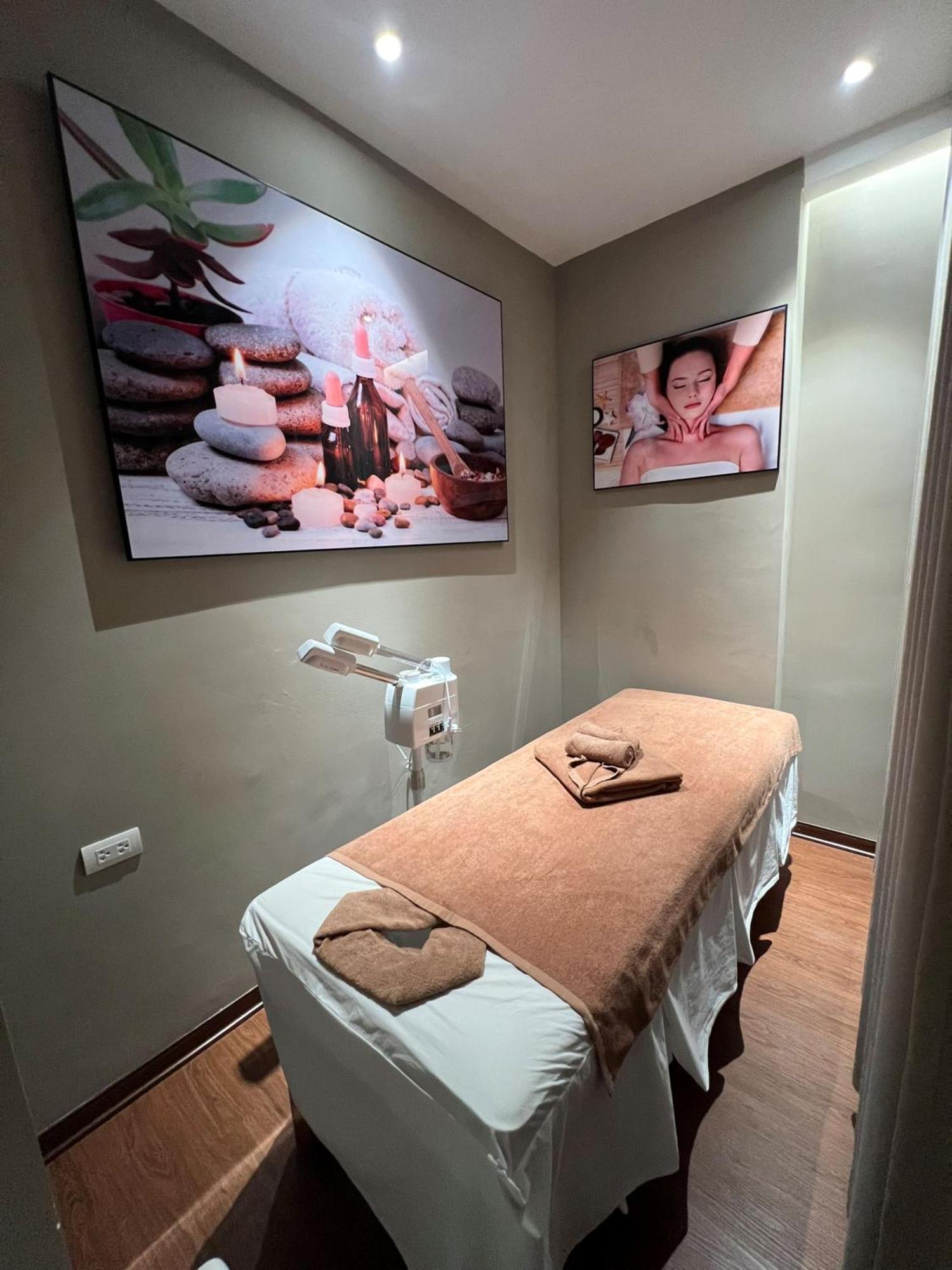 Palago Boutique Hotel Hanoi Exteriör bild