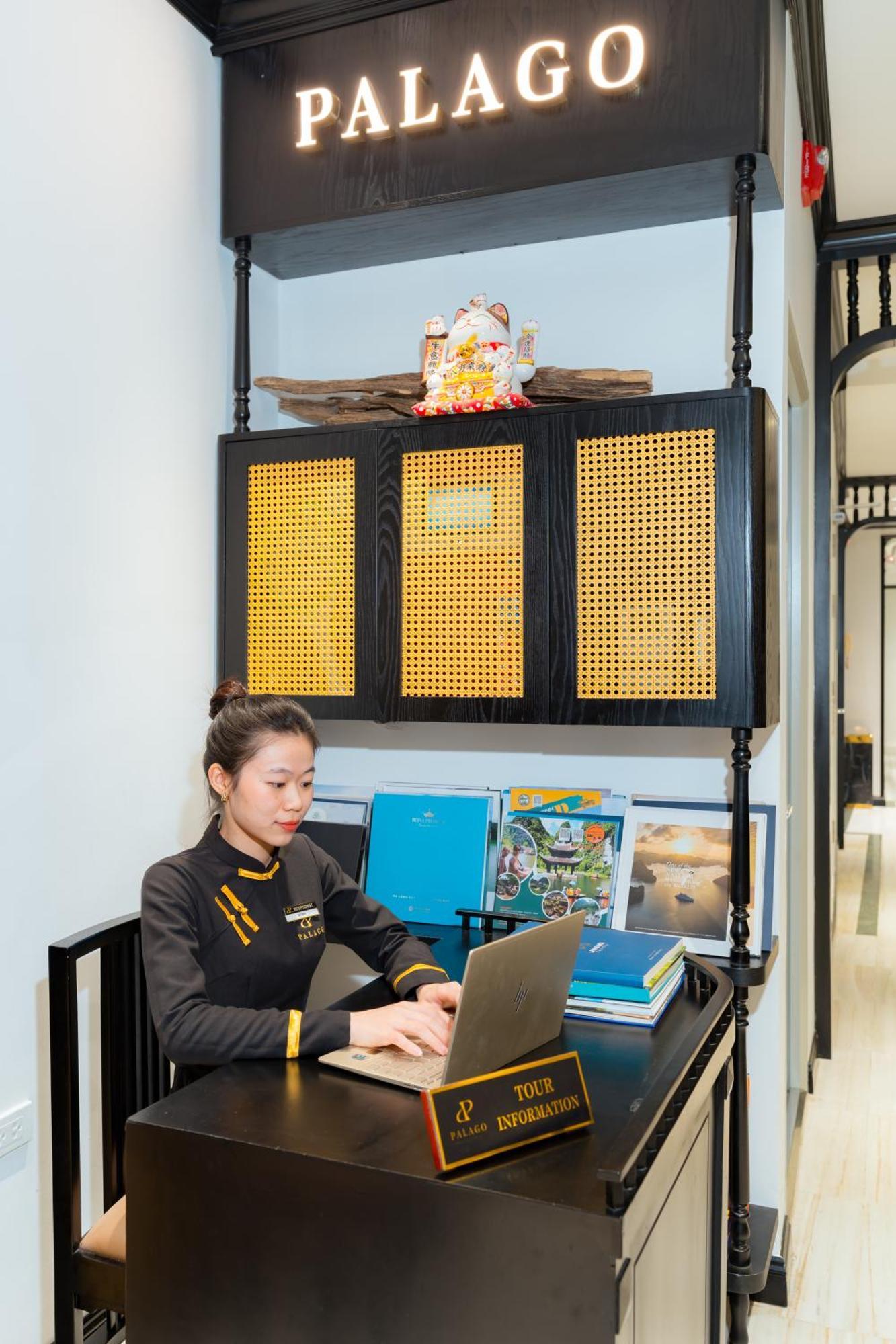 Palago Boutique Hotel Hanoi Exteriör bild