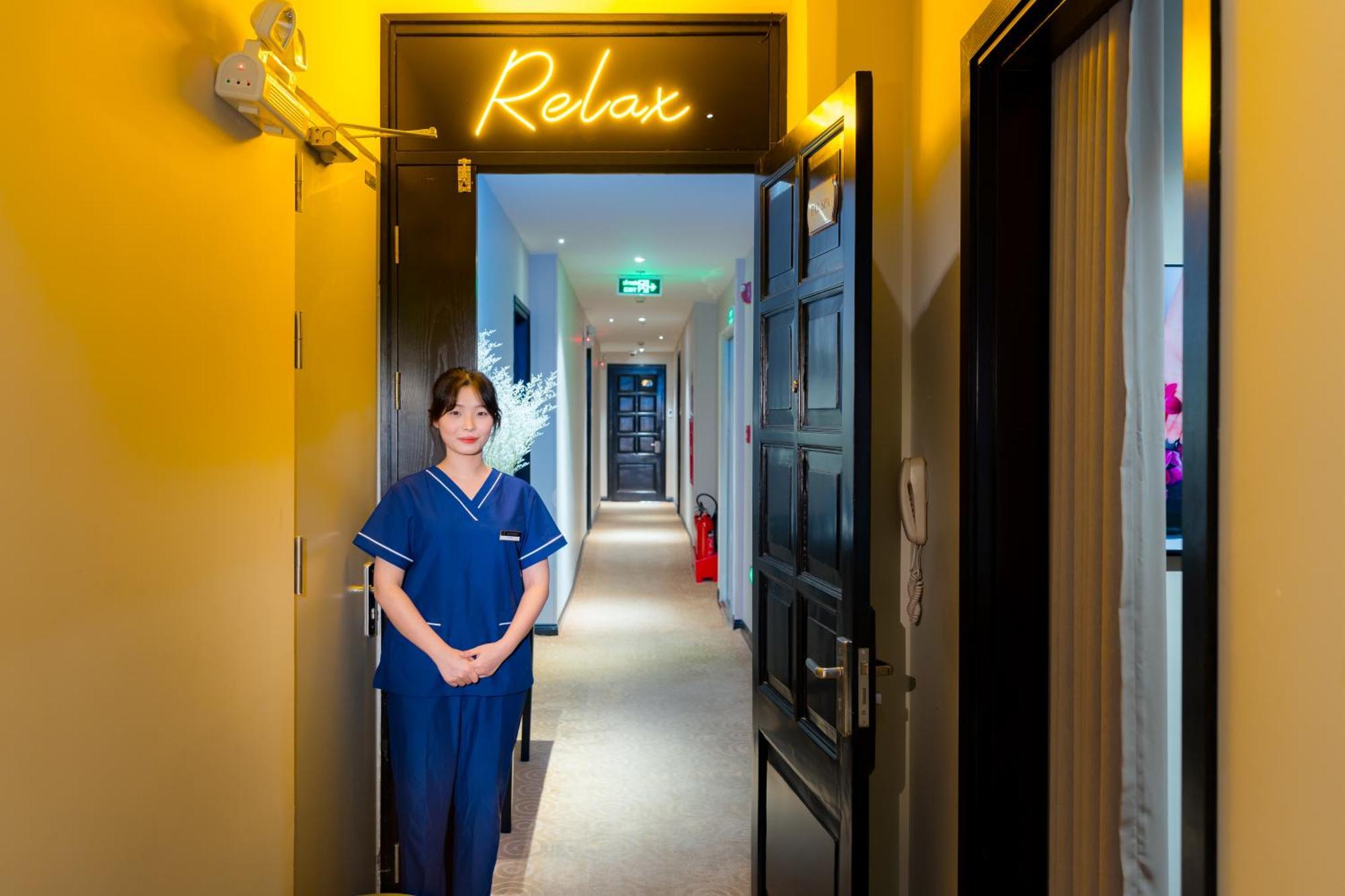Palago Boutique Hotel Hanoi Exteriör bild